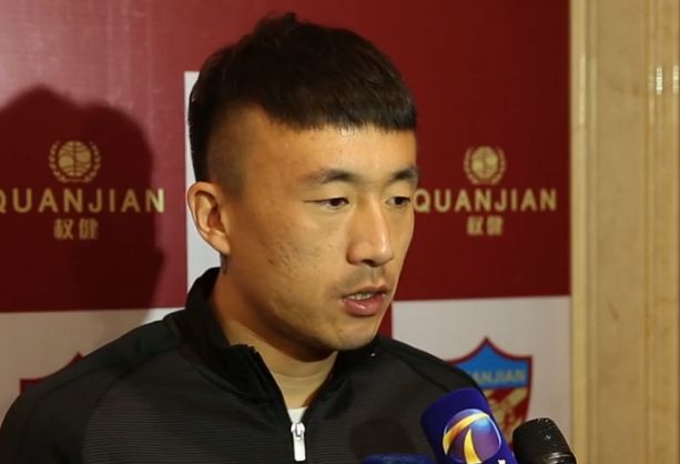 国内自拍露脸普通话对白在线