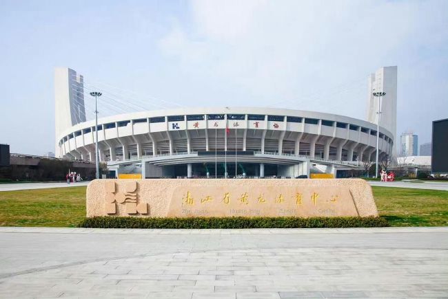 成人国产一区二区三区