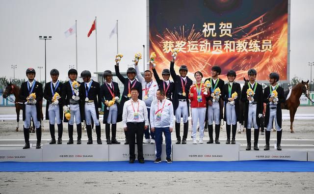 国产黑丝一区